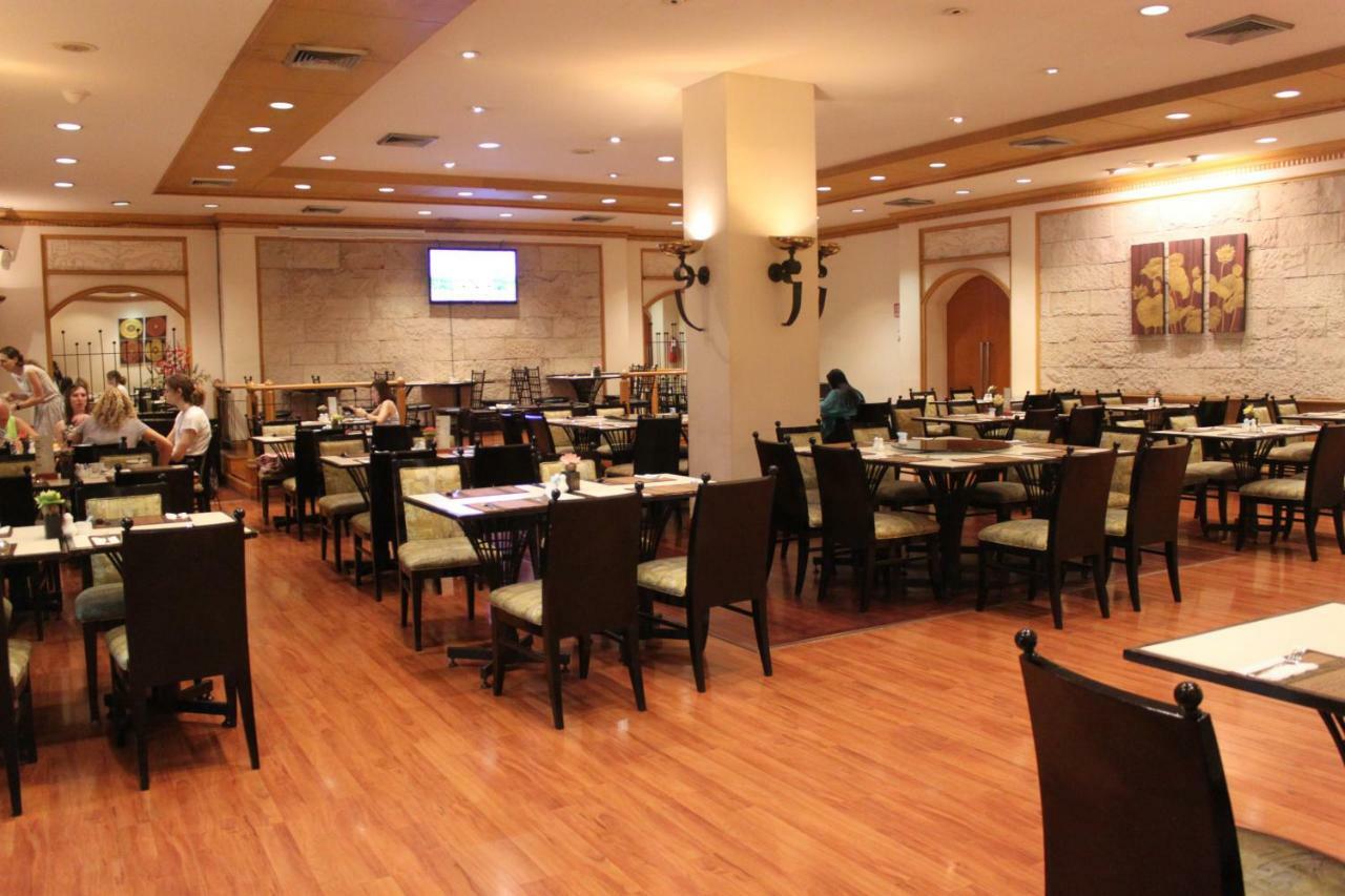 Chon Inter Hotel Chonburi Bagian luar foto